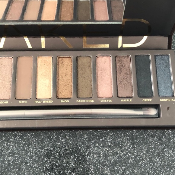 Eyeshadow palette - Picture 4 of 4